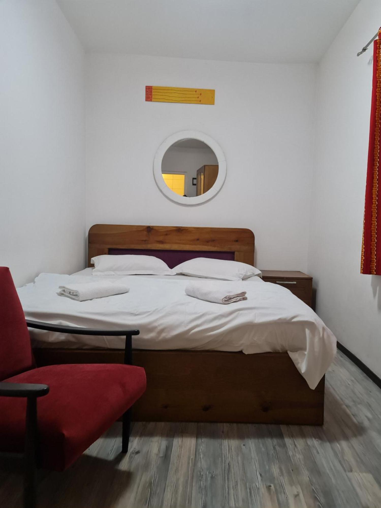 Guesthouse Hotel My Home プリズレン エクステリア 写真